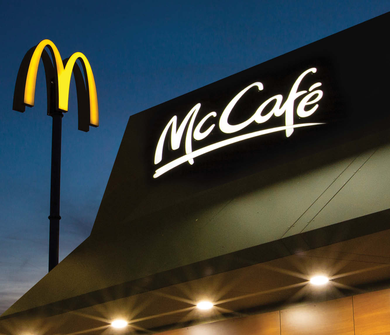 McDonalds, Ptuj | Osvetljene 3D črke in napisi